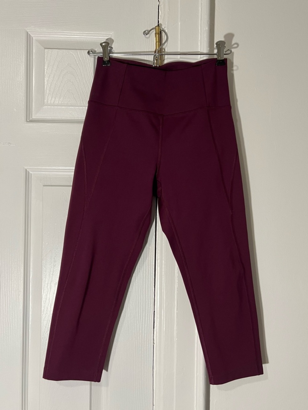 Girlfriend Collective Plum Compressive High-Rise Capri Leggings